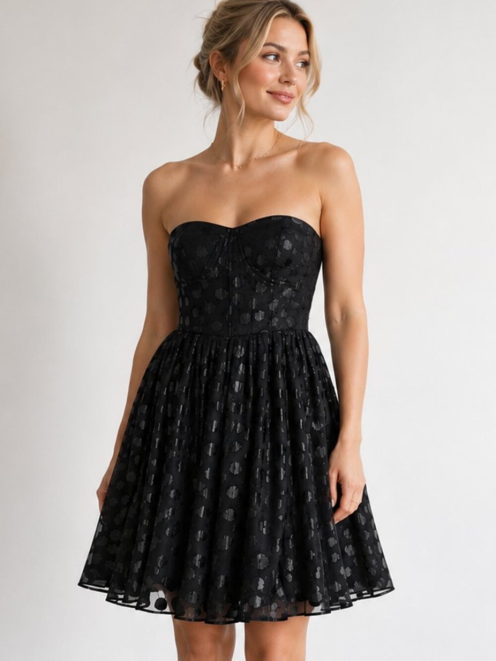 GUESS Black Polka Dot Strapless Bustier Fit Flare Holiday Party Dress Sz 0
